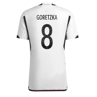 Tyskland Leon Goretzka #8 Hemmakläder VM 2022 Kortärmad